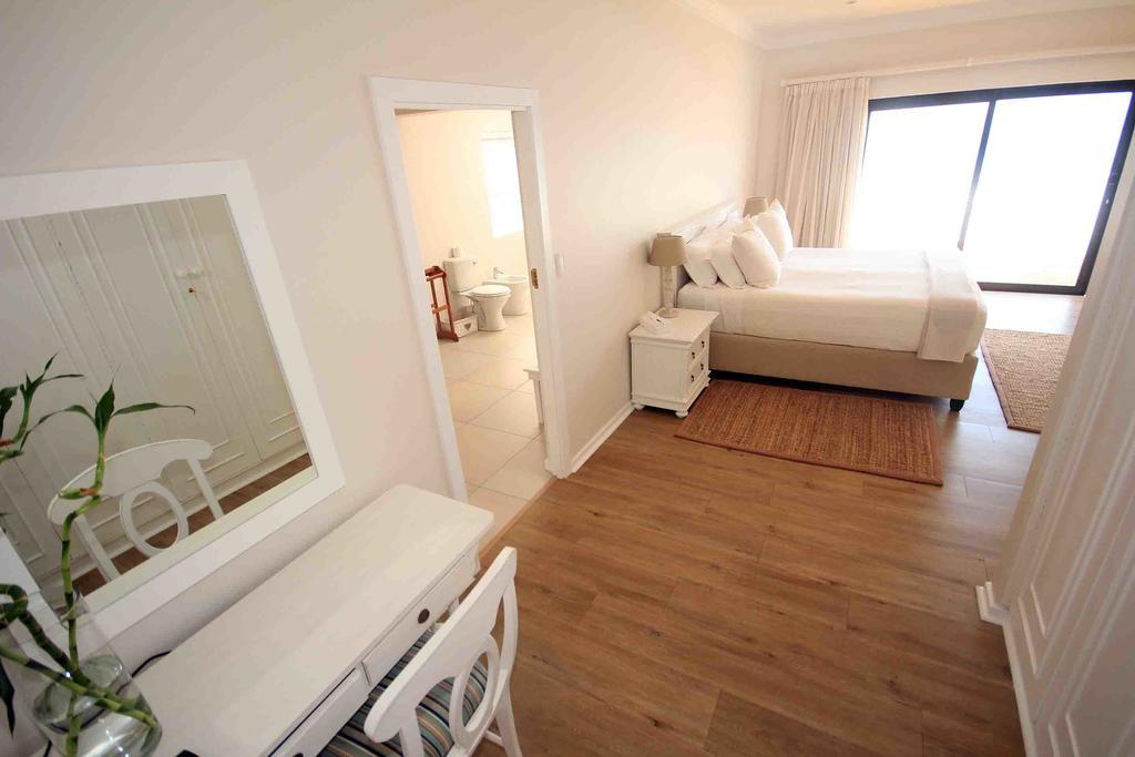แฟร์ไลท์ บีชเฮาส์ Bed & Breakfast อัมโลทิ ภายนอก รูปภาพ