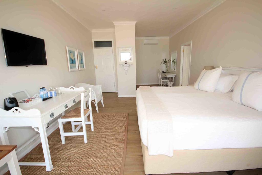 แฟร์ไลท์ บีชเฮาส์ Bed & Breakfast อัมโลทิ ภายนอก รูปภาพ