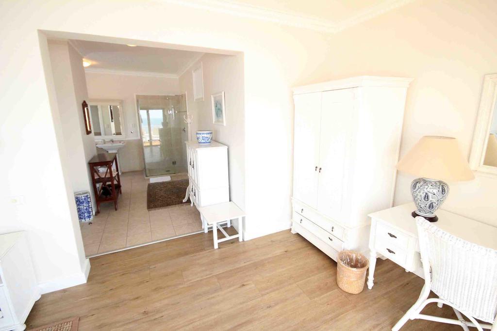 แฟร์ไลท์ บีชเฮาส์ Bed & Breakfast อัมโลทิ ภายนอก รูปภาพ